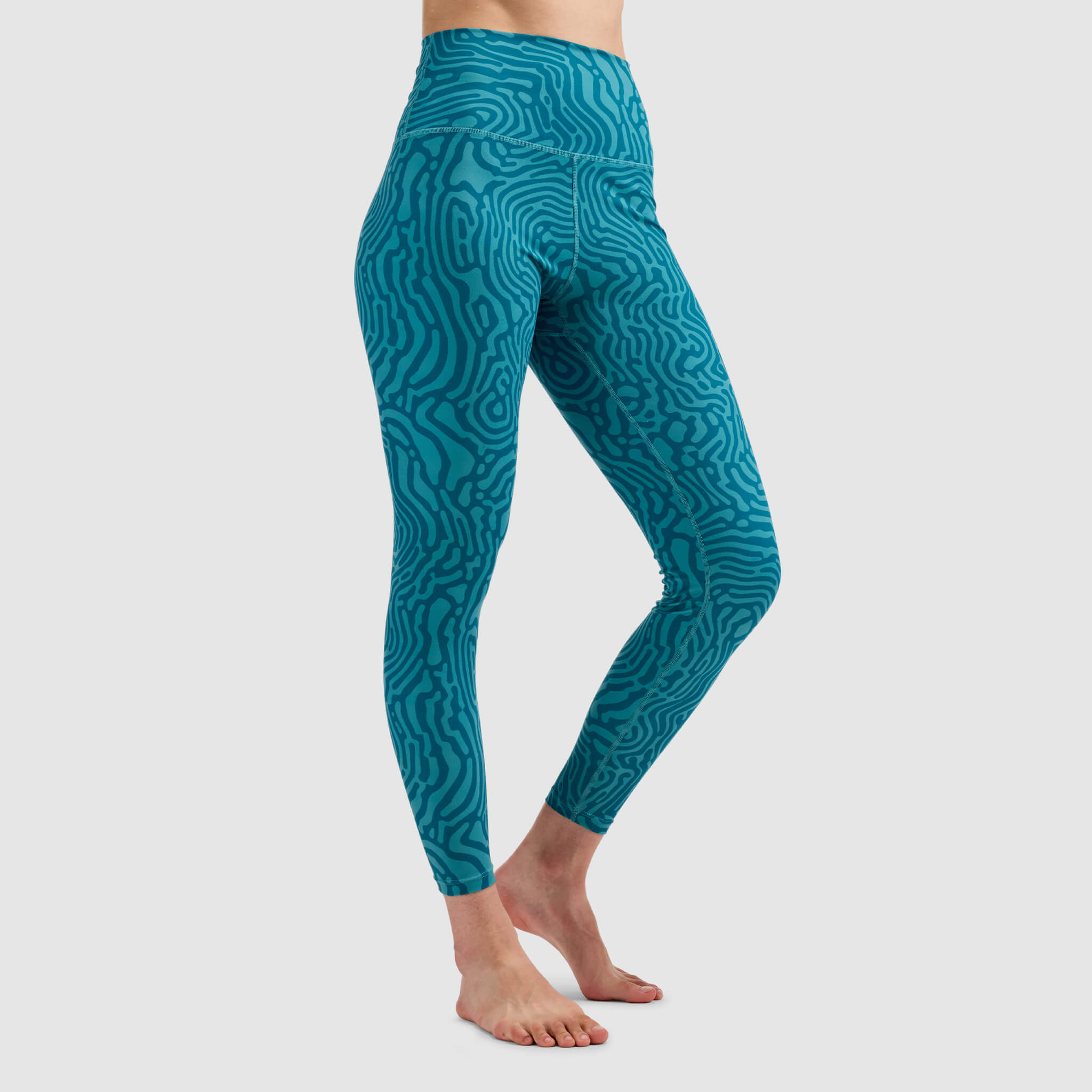 sm-image-39de6b0b573ab088a7461051 Women's Summit Base Layer Leggings