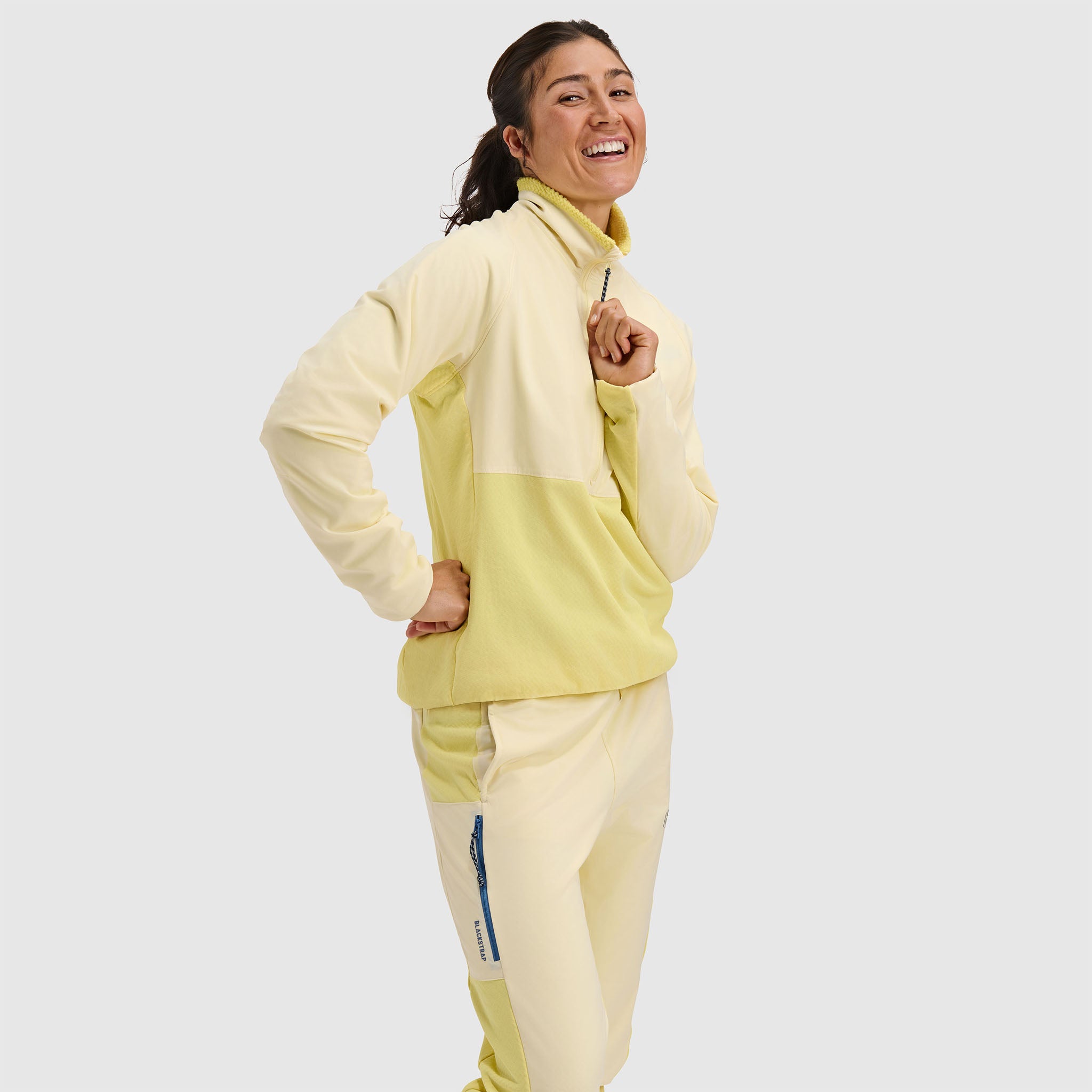 sm-image-42e0793ca4c14d59872734e8 Women's Tribrid Grid Fleece Pullover Jacket 1/2 Zip