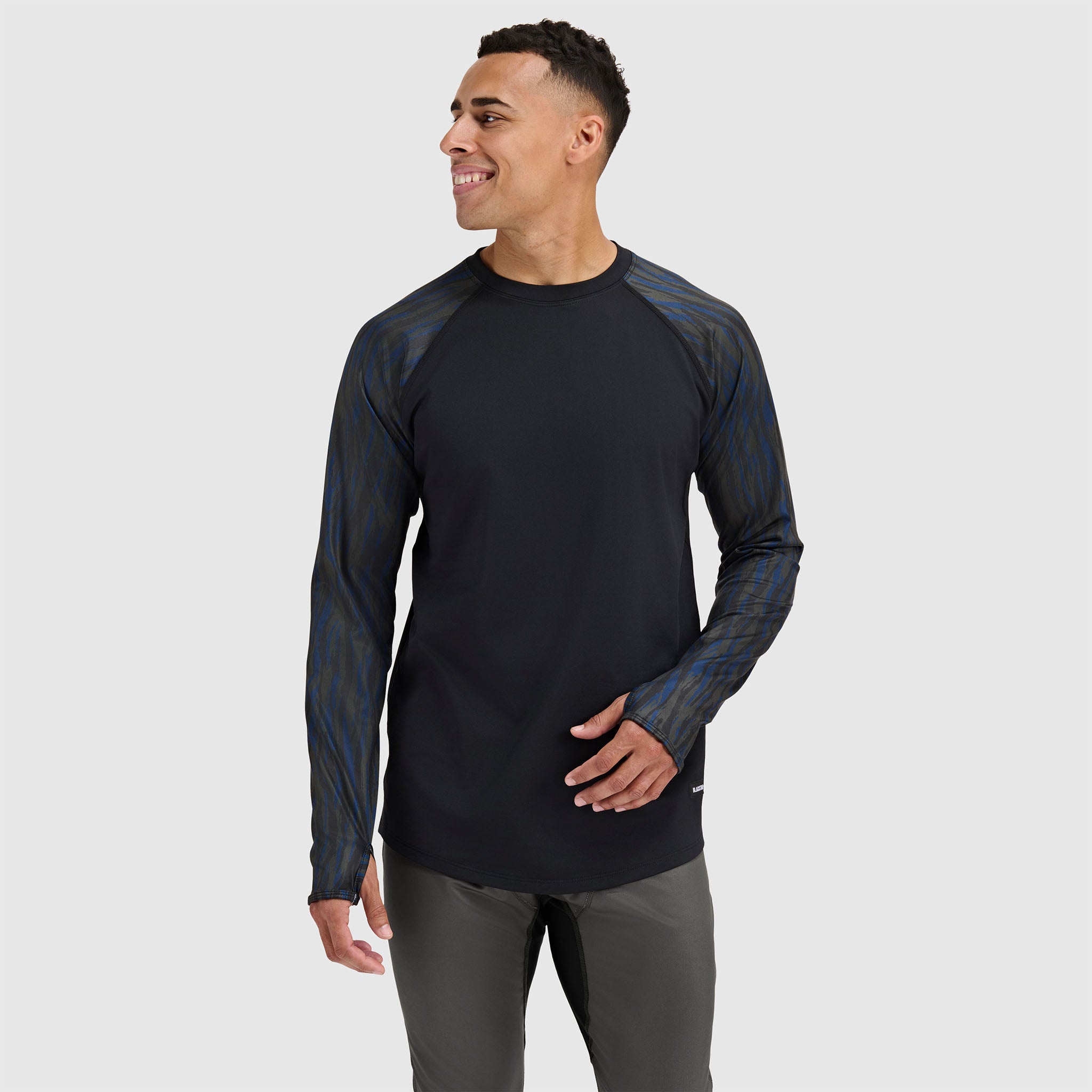 sm-image-577016c4f07297ee482ddda3 Men's Vista Base Layer Crewneck