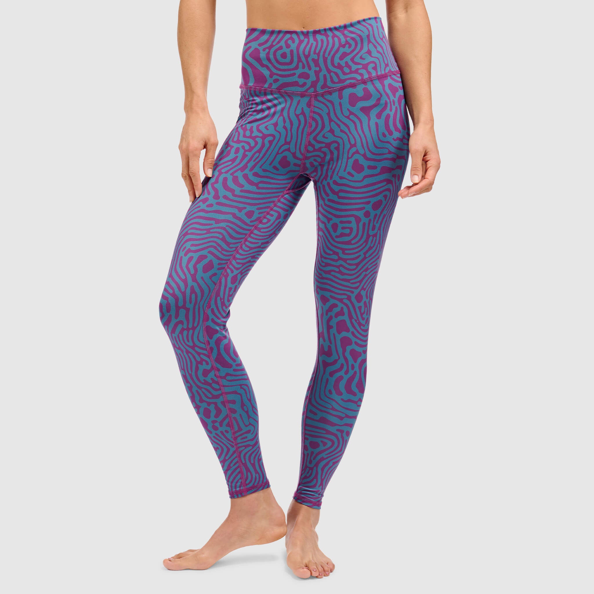 sm-image-e63952847c171b3bc440d93f Women's Summit Base Layer Leggings